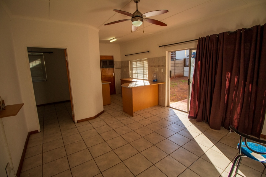 5 Bedroom Property for Sale in Middelpos Northern Cape